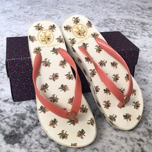 TORY BURCH WEDGE FLIPFLOP Sz 8 Orange Lotus Flower